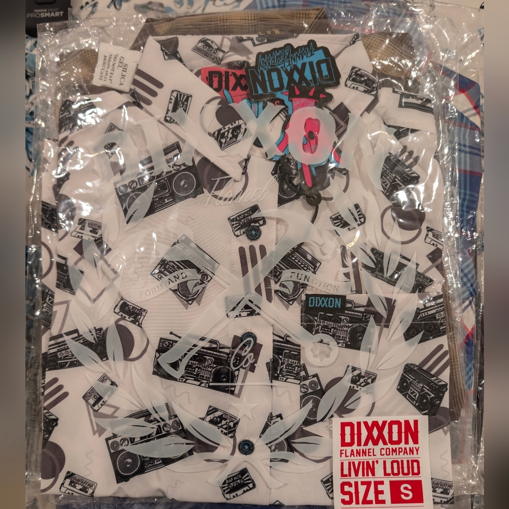 DIXXON Livin Loud Party Shirt Women's Small Bnib